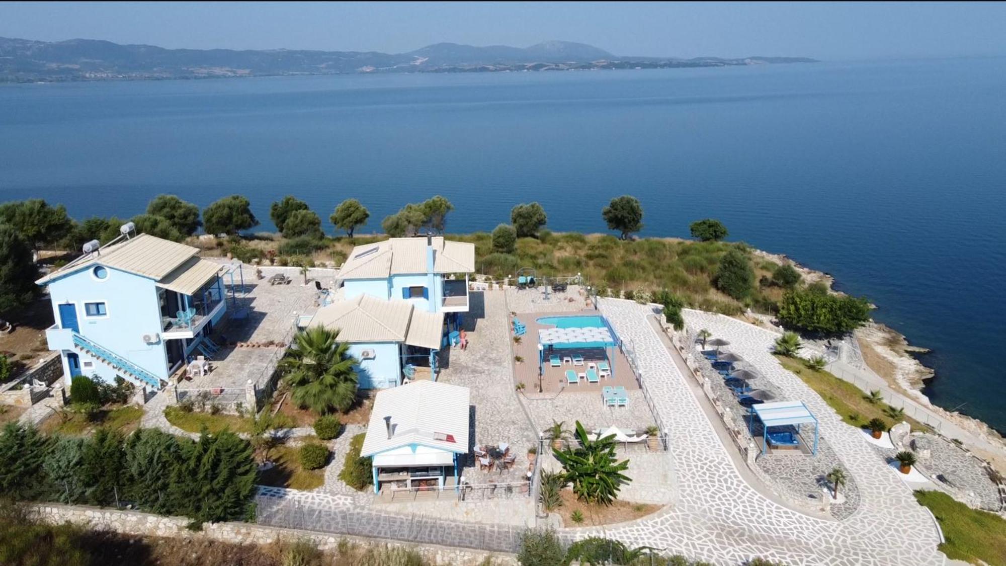 Iris Villas Sparton ภายนอก รูปภาพ