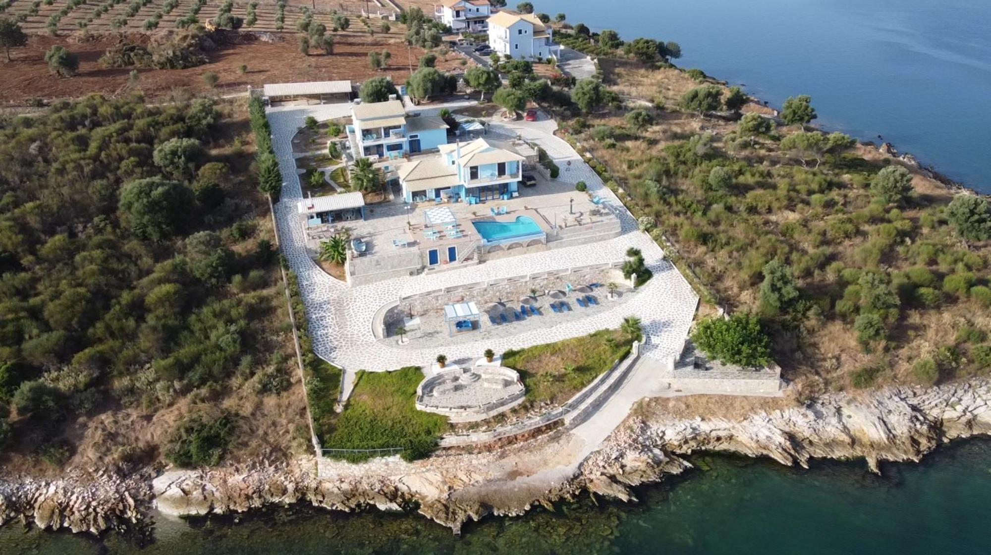 Iris Villas Sparton ภายนอก รูปภาพ