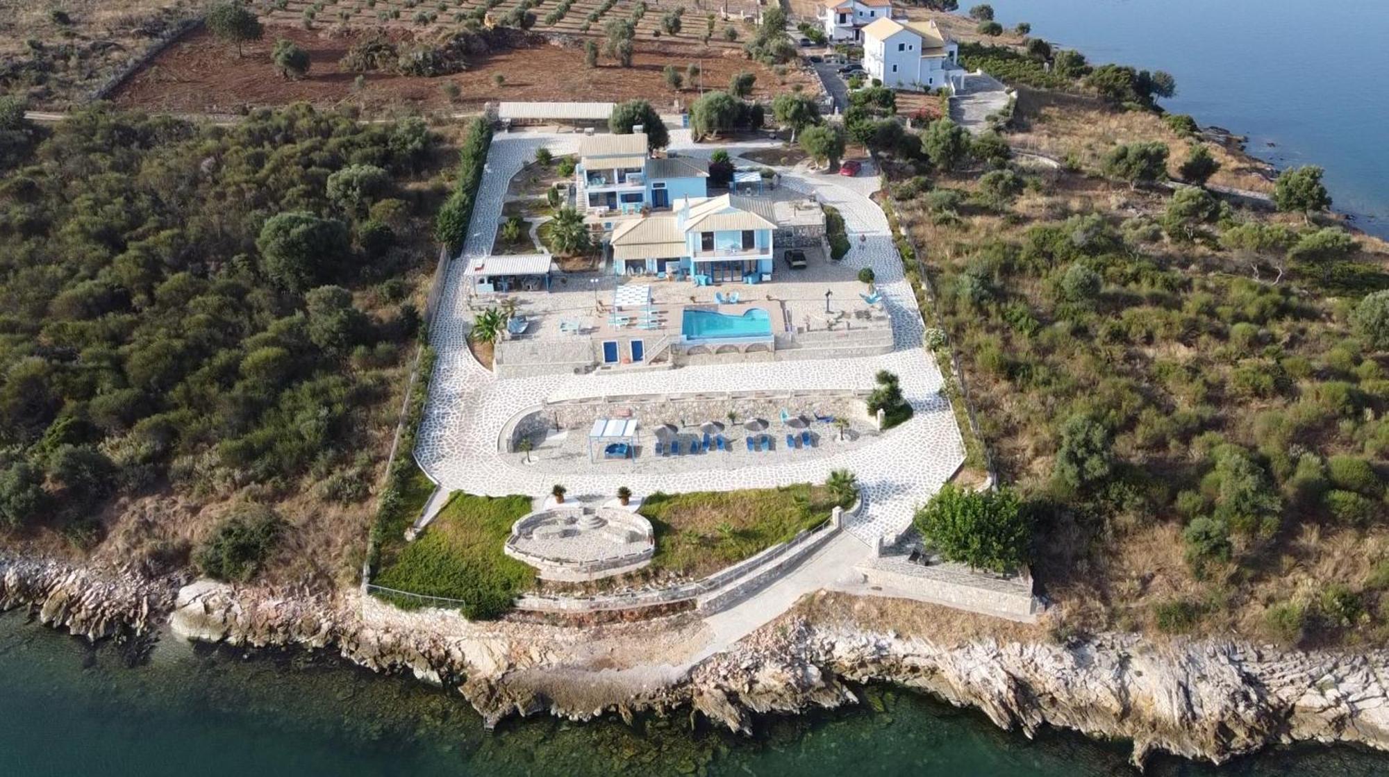 Iris Villas Sparton ภายนอก รูปภาพ