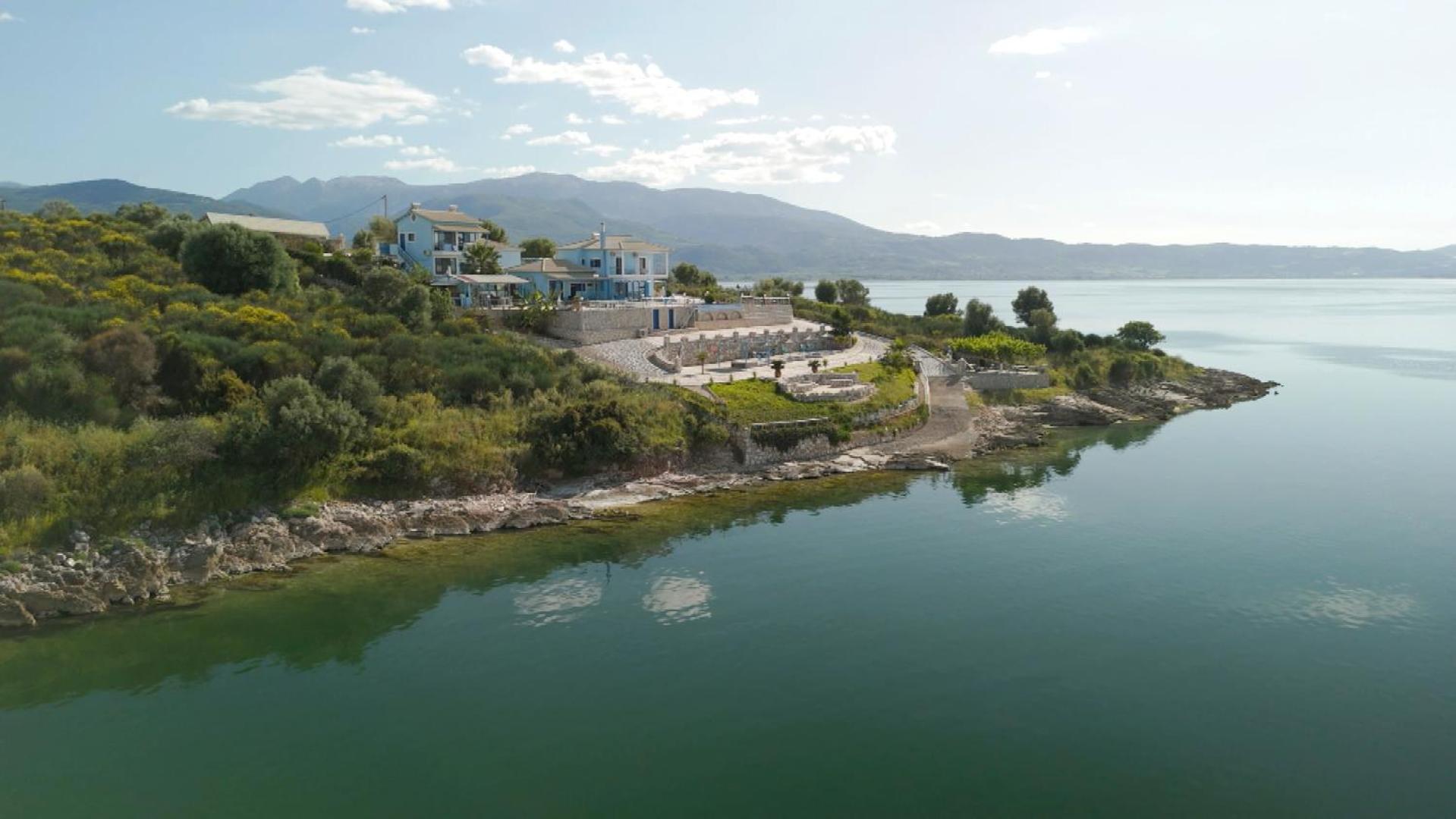 Iris Villas Sparton ภายนอก รูปภาพ